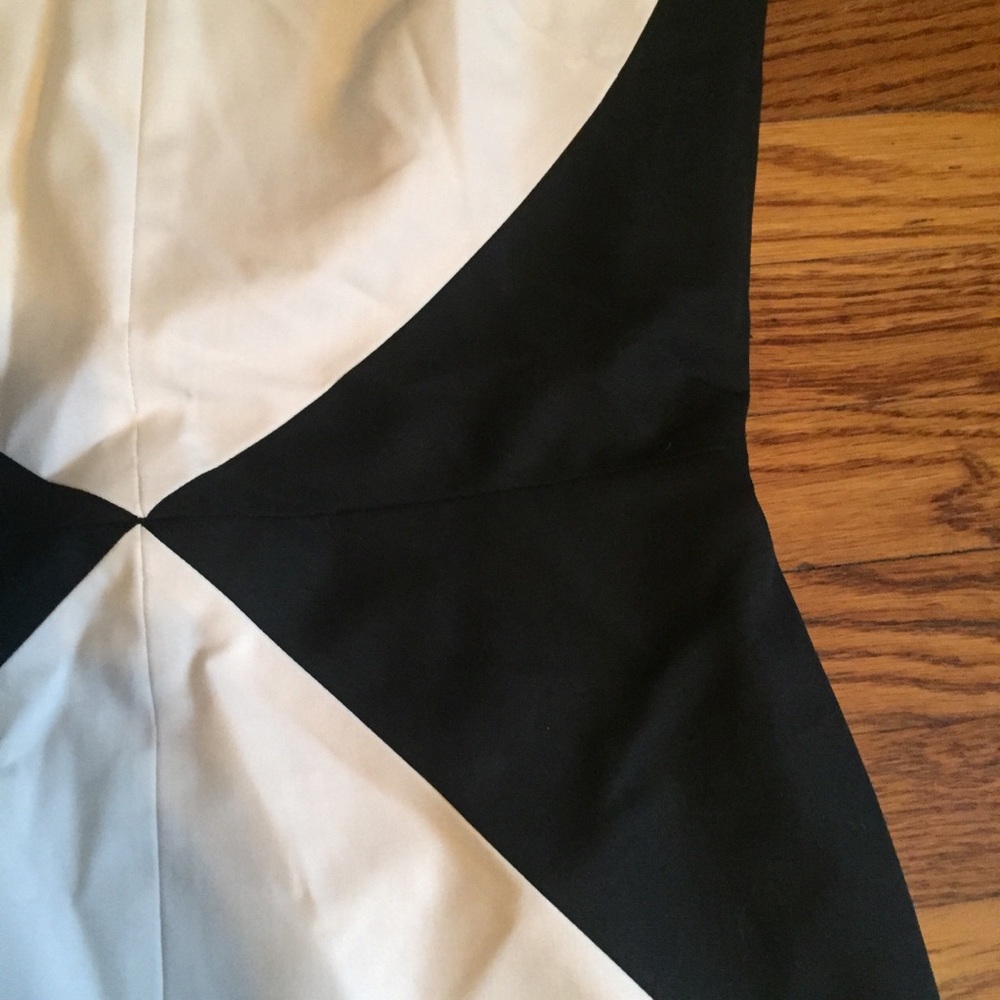 NWOT Banana Republic Black & tan sheath Dress - 6 - Picture 3 of 8